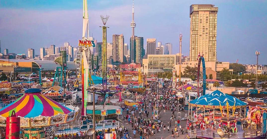 Cleaning Up After a Holiday Gathering: Post-Event Cleaning Hacks for Bay Street Homes & Condos