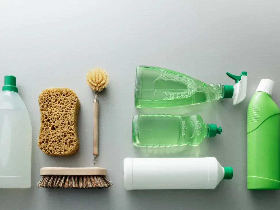 🌿 Do Natural Cleaning Products Actually Work? Let’s Test Them!
