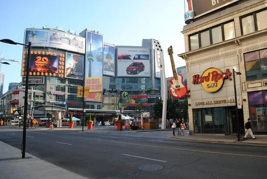 Spring Cleaning Tips for Luxury Condos in Toronto’s Entertainment District SeeyonClean